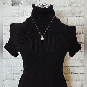 Pearl & Rhinestone Pendant Silver Tone Necklace